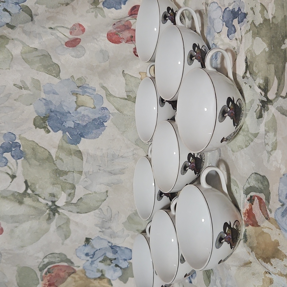 RIKISHA by ARITA - Set of 9 Tea Cups - 1950s Vintage -